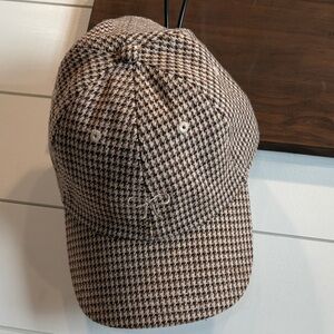 AE Brown Houndstooth Cap